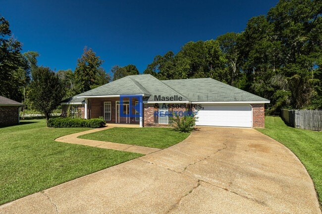 Photo - 3 Bed/2 Bath Home in Pearl