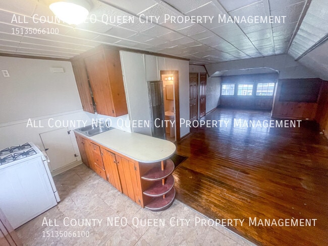 Photo - 1316 W Grand Ave Unit 3