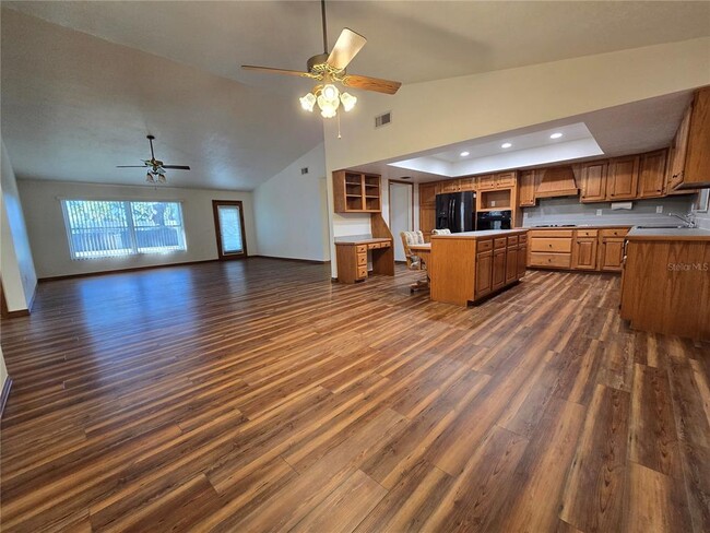 Photo - 2991 Biron Rd