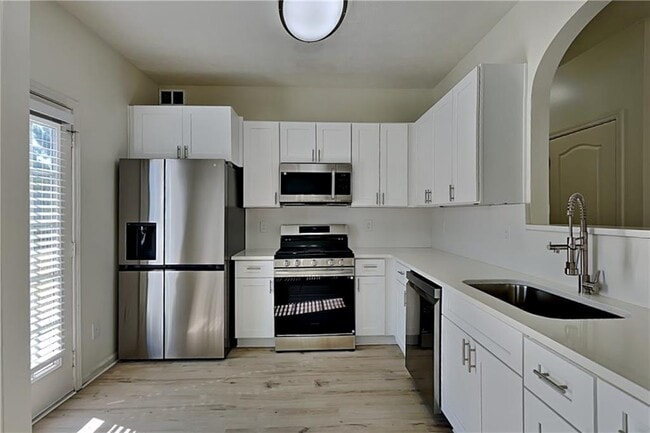 Photo - 137 St Ann Cir