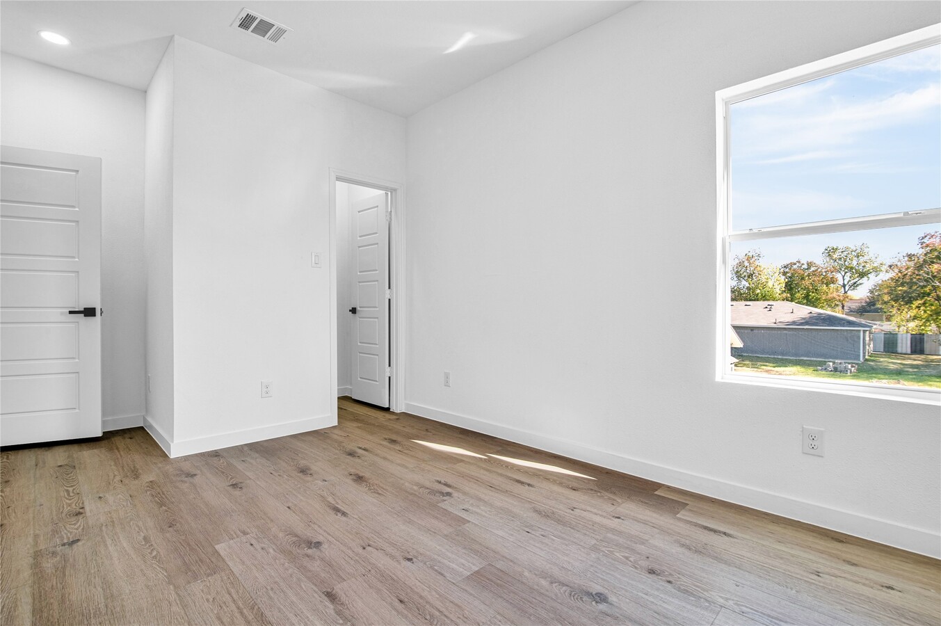 Photo - 9708 Stedman St