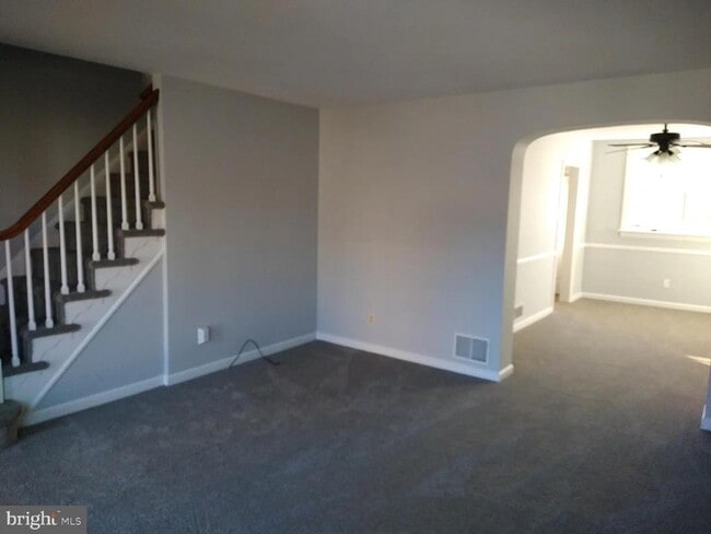 Building Photo - 1603 Robbins Pl Rental