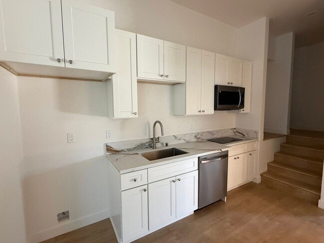 Photo - Illinois Ave/Jonnie Way Unit 5590 Illinois Avenue (JADU)