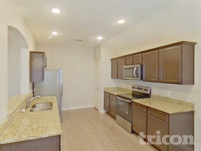 Photo - 110 Columbia St