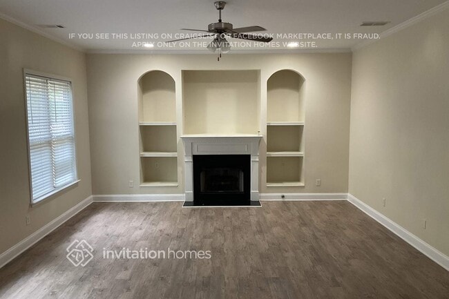 Photo - 2116 Leafmore Ct SE