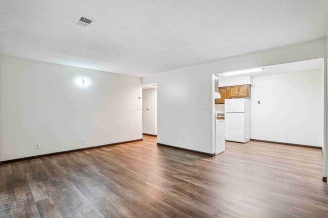 Sherwood Forest Apartments