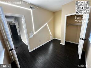 Building Photo - 905 Diamond St Unit 200