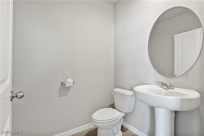 Photo - 17855 Saddle Rd