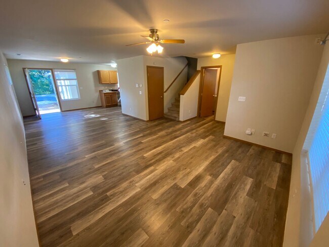 Photo - DuPont 3 bedroom home