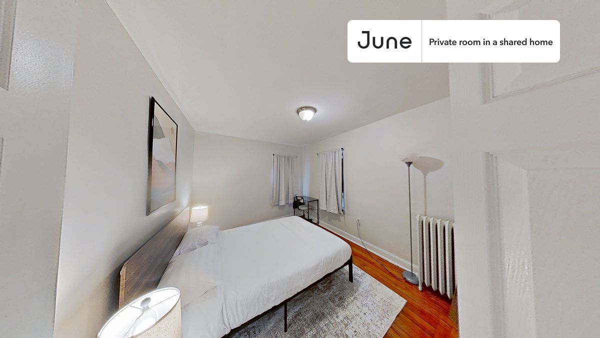 Private bedroom in 4 bed/1 bath Home - Private bedroom in 4 bed/1 bath Home