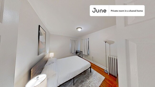 Private bedroom in 4 bed/1 bath Home - Private bedroom in 4 bed/1 bath Home
