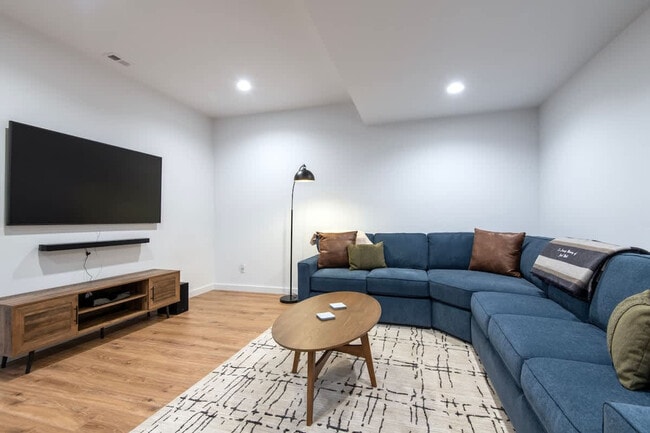 Building Photo - 363 Palisade Trail Unit ID1310760P Rental