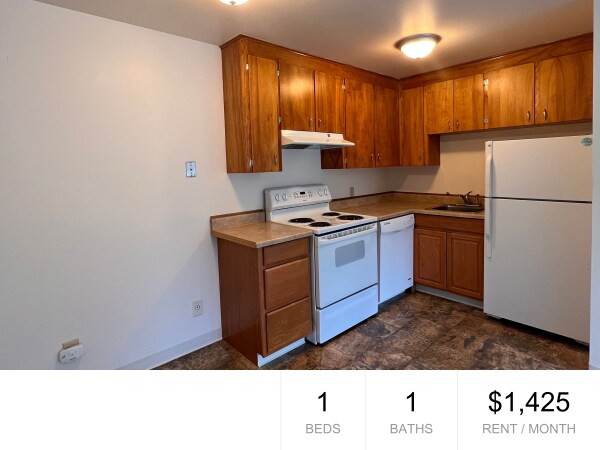 Photo - 3043 NE 140th St