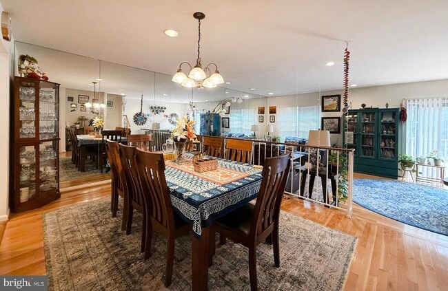 Photo - 7136 Swansong Wy