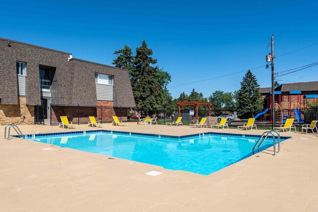 Photo - Auburn Place Apartments