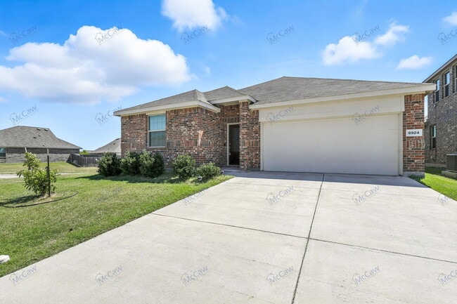 Photo - 6924 Waterloo Ln