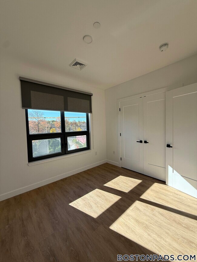 Photo - 199 Gardner St Unit 214