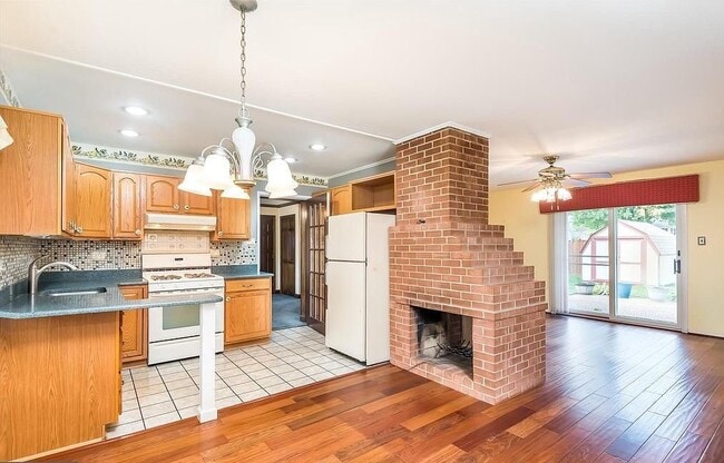 Photo - 14612 Batavia Dr