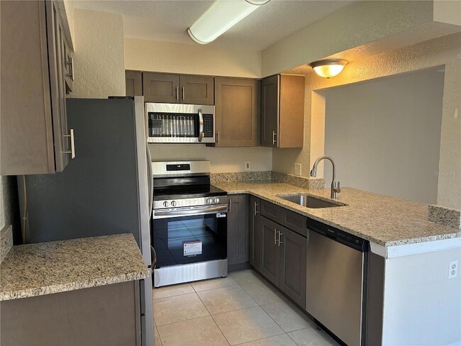 Photo - 16513 Lake Brigadoon Cir