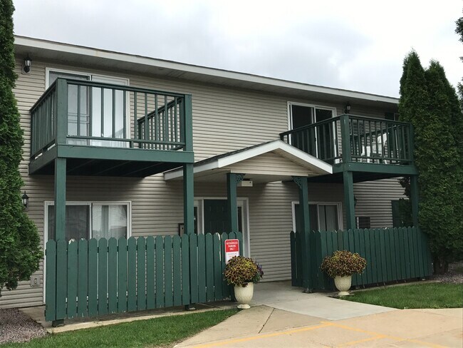 Building Photo - Murdock Apartments