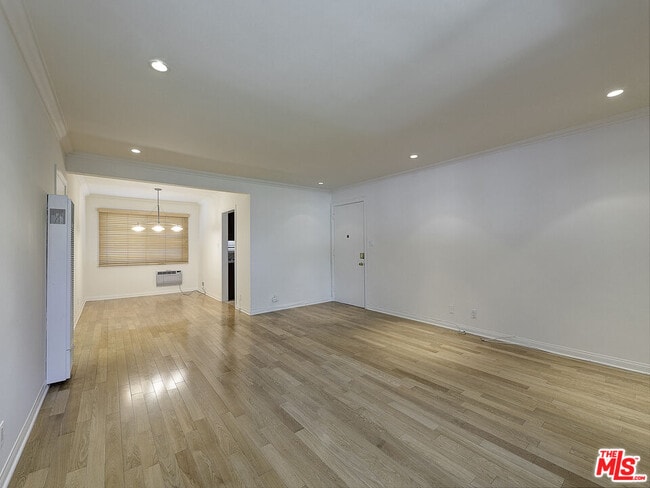 Photo - 1217 N Crescent Heights Blvd Condo Unit C