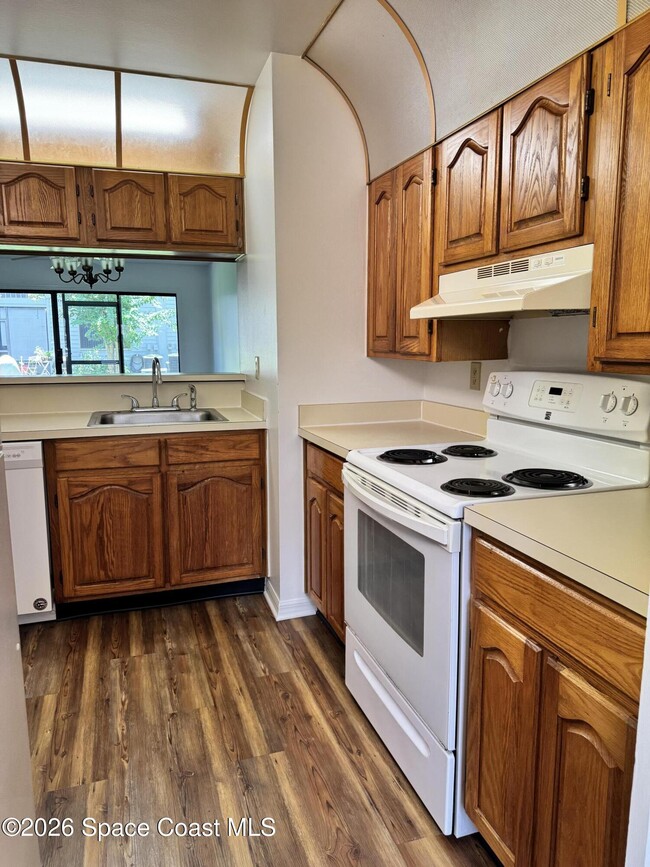 Photo - 1735 Harrison St Unit 133