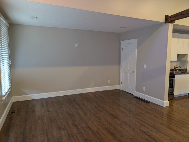 Photo - 2484 W 10th St Unit Back House