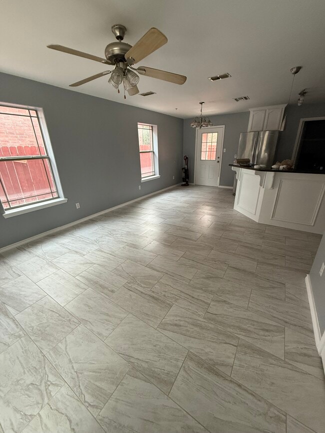 Photo - 106 S 48th Ln Apartments Unit 2