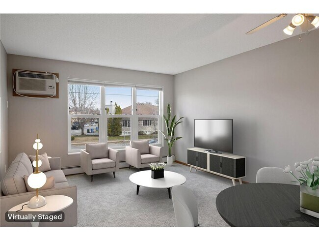 Building Photo - 720 3rd Ave NE Unit 113
