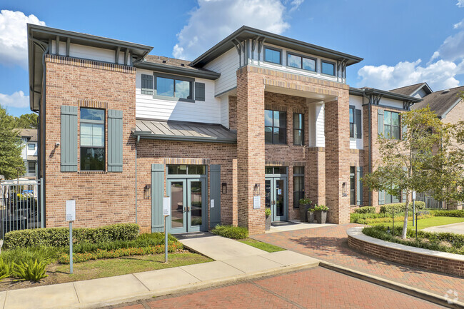 Building Photo - Townhomes at Woodmill Creek