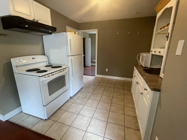 Photo - 23679 Kanaka Wy