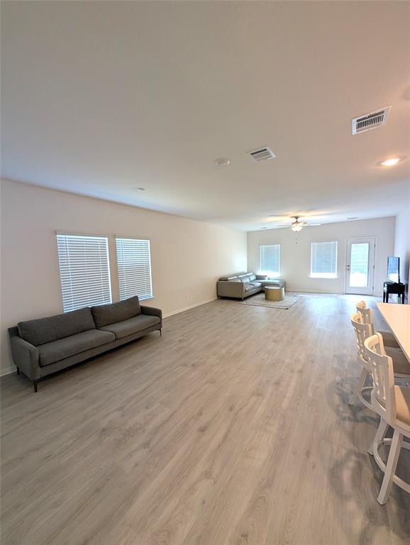 Photo - 441 El Capitan Lp