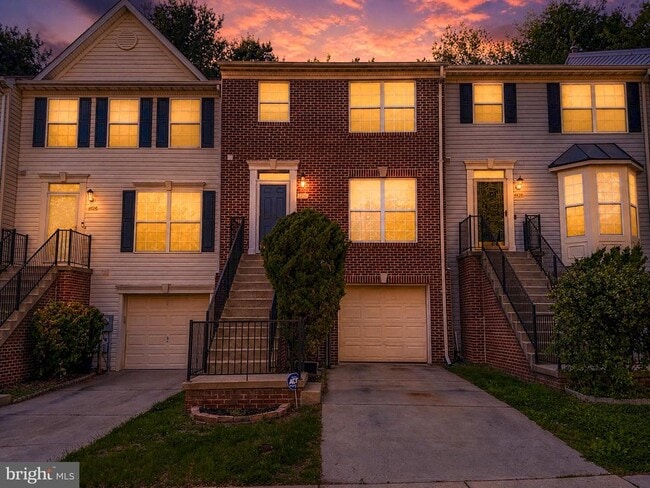 Building Photo - 4826 Buxton Cir