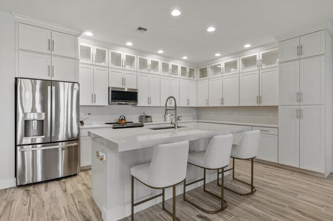 Photo - 16259 Sandy Shore Dr