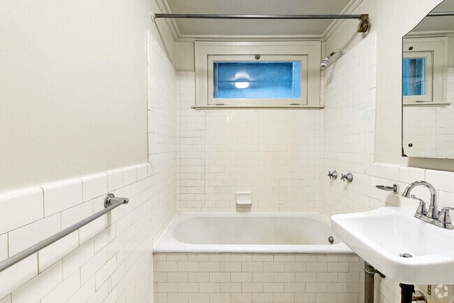 1 dormitorio, 1 baño - 970 pies cuadrados - Baño