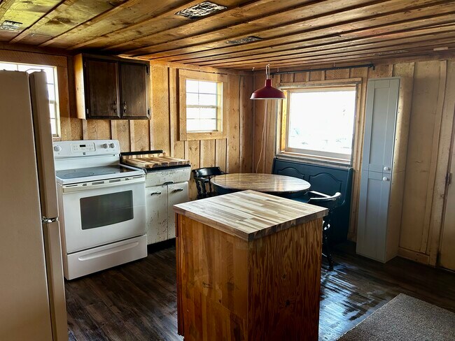 Photo - 810 Watt Canyon Rd Unit Lone Ranger