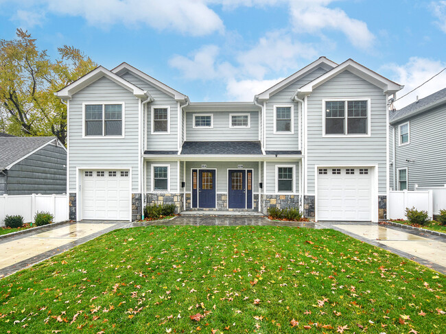 Photo - 13 Dunes Ln Townhome