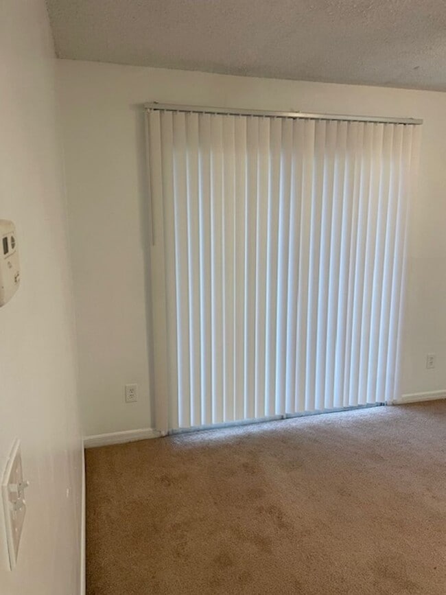 Photo - 6052 Westgate Dr Unit 102