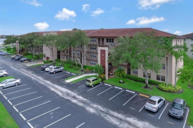 Building Photo - 800 SW 131st Ave Unit 108F