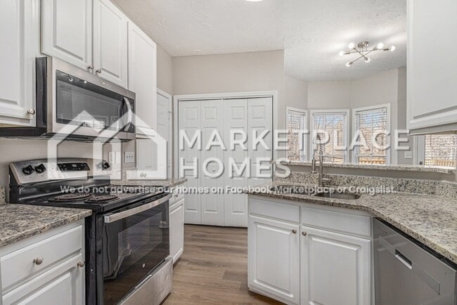 Photo - 257 Bonnie Sue Dr