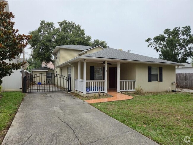 Building Photo - 3619 W De Leon St Rental