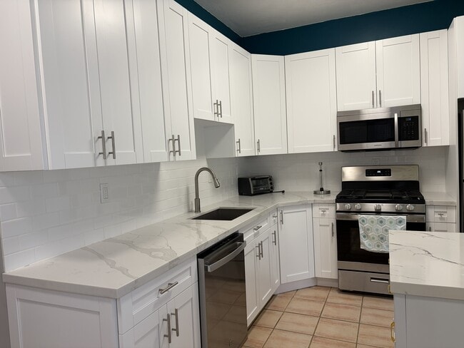 Kitchen - 14601 SW 122nd Pl Unit 14601