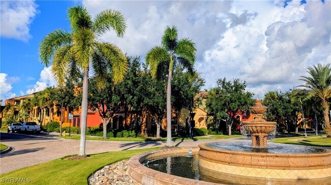 Photo - 9081 Albion Ln S Unidad 6505