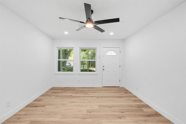 Photo - 5023 Cosby St