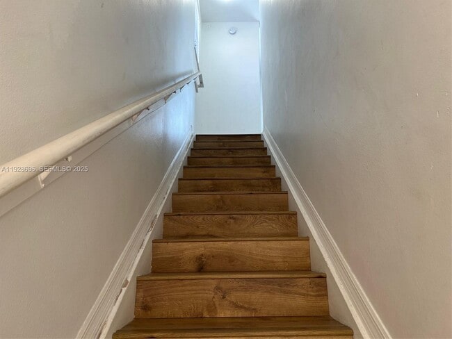 Photo - 2406 Centergate Dr Unit 201