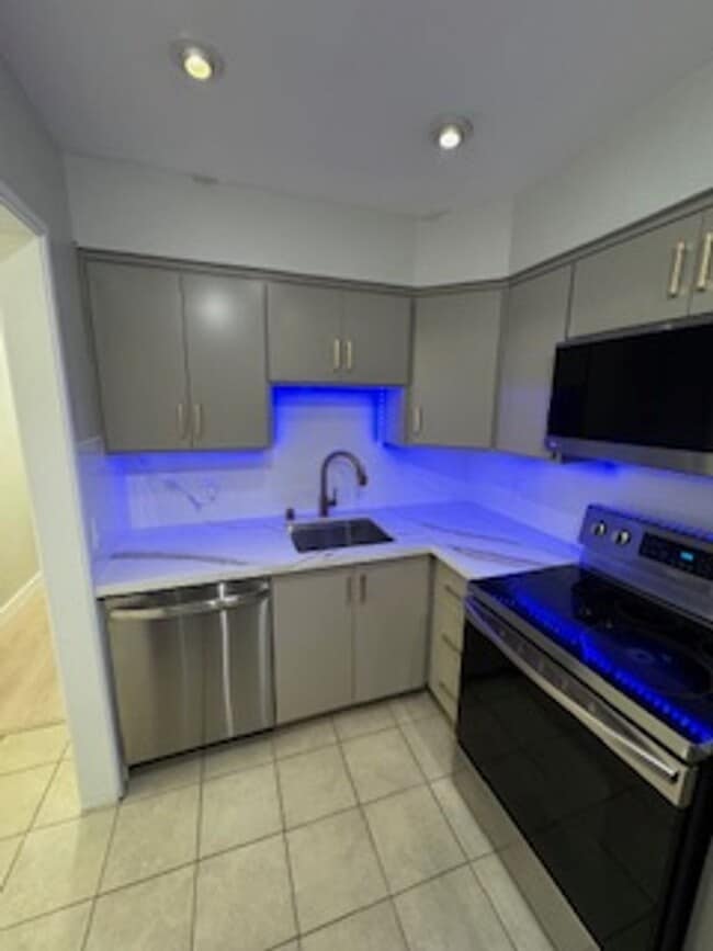 Photo - 2 Bedroom 1 Bath Condo