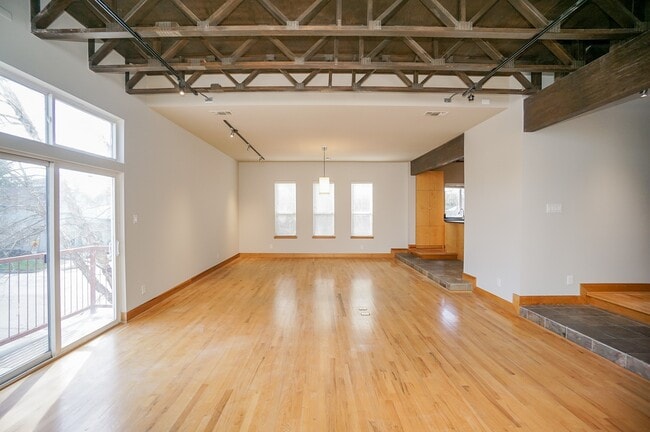 Photo - 228 Willard St Unit A