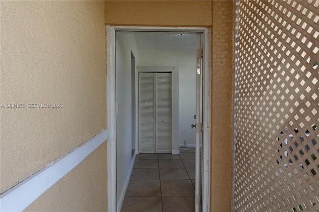 Photo - 11262 SW 74th St Unit 0