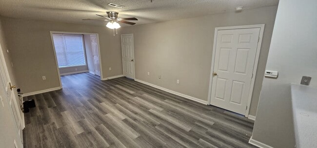 Photo - 2120 Wolftech Ln Unit 204
