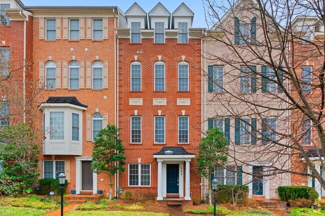 Building Photo - 3 Bed 2.5 Bath - Gaithersburg Townhouse - ...